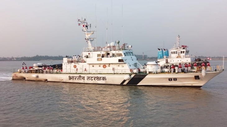 বন্দরে একে অপরের জাহাজ নিষিদ্ধ করল ভারত-পাকিস্তান বন্দরে একে অপরের জাহাজ নিষিদ্ধ করল ভারত-পাকিস্তান